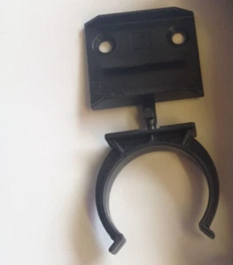 Plastic plinth clips Pack of 4, Attach your kickboards easy with these clips - Picture 1 of 1