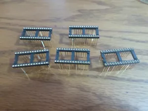 Lot of 5 28pin Wire Wrap Sockets - Picture 1 of 5