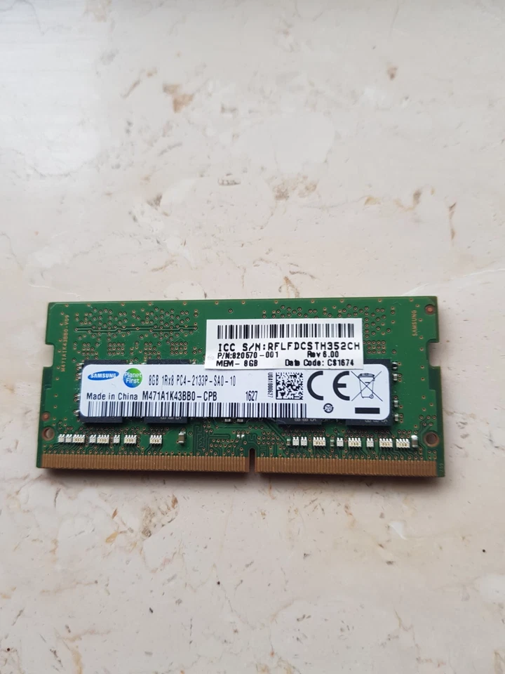 8GB (1x8GB) RAM DDR4 PC4-2133P Speicher SAMSUNG Laptop Notebook Arbeitsspeicher - Bild 1 von 1