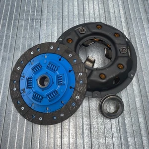 Ford Zephyr/Zodiac MK3 6 Cyl Clutch Kit - Picture 1 of 2