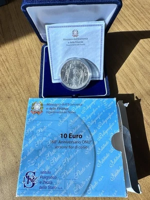 MONNAIE COMMÉMORATIVE ITALIE 10 EURO 2005 ONU FDC QW - Photo 1/4