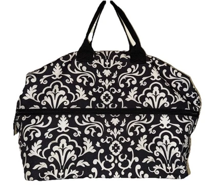 Bolsa de viagem Thirty One World Traveler 21” acabamento preto damasco - Imagem 1 de 4