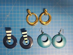 Vintage 1960s Round Hoop Earrings – Retro Chic Statement-3 Pairs - Picture 1 of 2