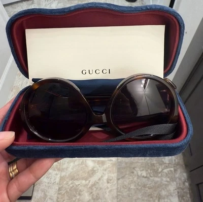 Óculos de sol Gucci originais, usado apenas duas vezes. Com certificado. - Imagem 1 de 3
