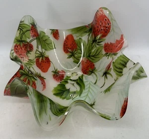 Vintage MCM inspiriert Acryl Taschentuch Schale gewellt Erdbeere Schale Obst - Bild 1 von 9