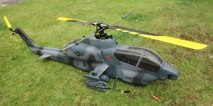 Radio controlled Cobra model helicopter - Picture 1 of 4