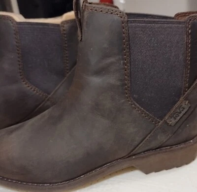 Botas Chelsea Teva Ellery para mujer talla 5 impermeables de cuero marrón Foto 1 de 4