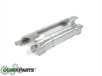 DODGE RAMS DURANGO GRAND CHEROKEE COMMANDER COLECTOR DE ESCAPE ESCUDO TÉRMICO MOPAR Foto 1 de 4