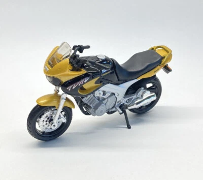 Maisto Yamaha TDM Twin 850 Modelo Moto 1:18 Dorado Negro Bicicleta Diecast Foto 1 de 4