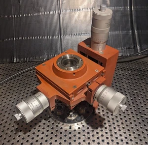 Huntington vacuum PM600 UHV translator 1" XY and 2" Z 6" conflat 1.33 accessory - Picture 1 of 5