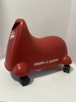 RADIO FLYER SCOOTER N ZOOM PASEO EN JUGUETE Rojo Niño pequeño Foto 1 de 4