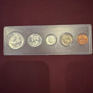 1964 US Special Mint Set Coins In Whitman Holder - Picture 1 of 12