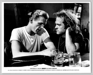 NICK NOLTE 976 STILL MOVIE PHOTO RICH MAN POOR MAN WITH ? (STILL 1) - Picture 1 of 1