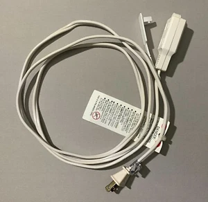 6 Fuß Light Duty Innenbereich Verlängerungskabel 3 Steckdosen weißes Kabel (125 V 13 A) - Bild 1 von 6