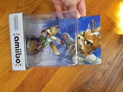 Fox amiibo - Star Fox Super Smash Bros. Series Amiibo New, Authentic, US Version - Image 1 of 3