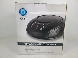 (NEU) Onn Tragbarer AM/FM CD Ghettoblaster mit 3,5 mm Aux-In Akku & Wechselstrom - Bild 1 von 4