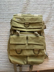 National Geographic Earth Explorer Medium Backpack Camera Bag EUC - Picture 1 of 8