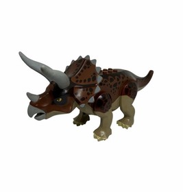 LEGO 5885 TRICERATOPS Dino Trapper 2010 Jurassic Dinosaur Figure