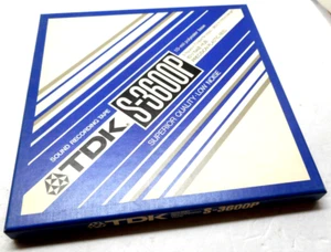 1 (EINE) TDK S-3600P 10,5" 1/4" 3600FT KUNSTSTOFFSPULE MIT BAND - Bild 1 von 7