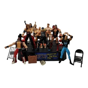WCW ToyBiz Smash and Slam Ring nWo WWF WWE AEW Impact Wrestling & 11 Figures - Picture 1 of 13