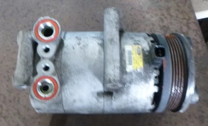 Ford Focus LS LT 05-3/09 2.0 Petrol Air Conditioning Compressor - Picture 1 of 5