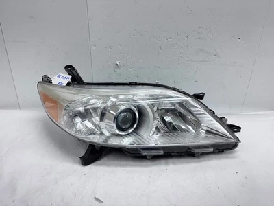 FARO XENÓN OCULTO LADO DEL PASAJERO DERECHO OEM TOYOTA SIENNA 2011-2014 81145-08040 Foto 1 de 4