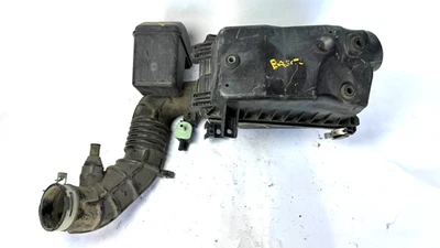 Conjunto de filtro de aire Scion TC 2005-2010 2,4 L con tubo de admisión de aire y resonador Foto 1 de 4