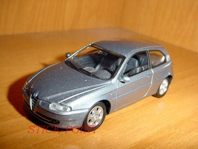 ALFA ROMEO 147 2000 PLATA 1:43 COMO NUEVO CON CAJA!!! Foto 1 de 1