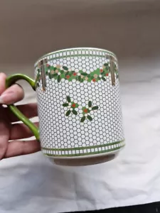 Brandneu Anthropologie Tasse Initiale J oder N grün Mosiac gefliest Bistro Art Deco - Bild 1 von 7
