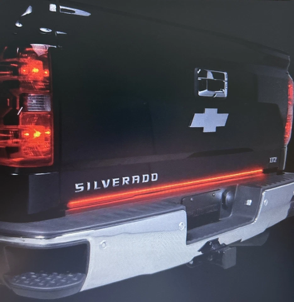 Barra de luz LED puerta trasera genuina GM 19370856 2017-2020 Chevy Silverado GMC Sierra Foto 1 de 4