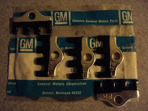 4 NOS Spark Plug Wire Retainers GM Cars Trucks Small Block Big Block Engine - Picture 1 of 1