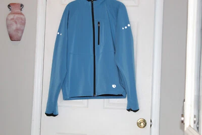 CHAQUETA AZUL PERLA IZUMI MUY BONITA CÁSCARA SUAVE HOMBRE TALLA M USADA EN EXCELENTE ESTADO HECHA EN MACAO Foto 1 de 4