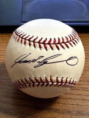 IVAN RODRIGUEZ 8 FIRMADO AUTOGRAFIADO OML BÉISBOL! Rangers, Tigres!  Steiner! Foto 1 de 2