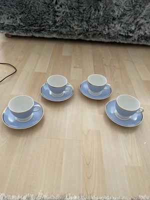 Royal Doulton BRUCE OLDFIELD Teacups and Saucers Powder Blue White Gold 2004 - Image 1 of 4