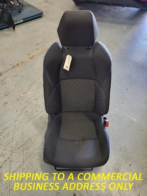 Asiento delantero derecho Toyota usado OEM pasajero para C-HR 2018-2022 Foto 1 de 4