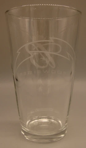 BUDWEISER LOS ANGELES CHARGERS 16 oz BEER NFL DRINKING PINT GLASS Cover
