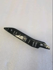 Tesla Model Y 2020–2022 Fit LH Front Fender to Bumper Alignment Bracket Clip OEM - Picture 1 of 4
