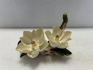 Lefton Bone China Flowers On Log Year 1984 # 04273 - Picture 1 of 10
