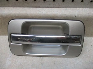 1998-2002 Isuzu Trooper Left Lh Driver Rear Door Outside Exterior Handle Oem - Picture 1 of 2