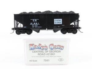 HO Scale Kadee 7041 Central of Georgia 2-Bay Hopper Car #21861 w/Load - Picture 1 of 15