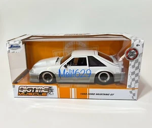 Jada 1/24 Bigtime Muscle 1989 Ford Mustang GT (weiß/silber) - Bild 1 von 5