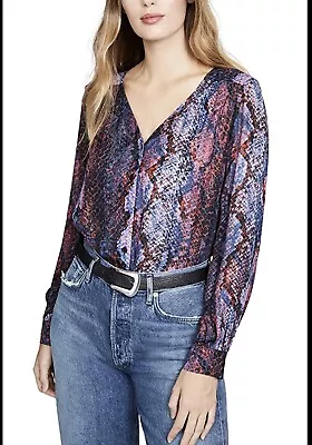 Blusa Parker Serpentina Sachi con Seda Talla S Botón Frontal Estampado Serpiente Manga Larga Foto 1 de 4