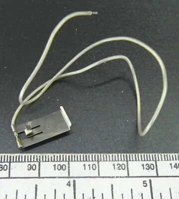 Clip de alimentación único Minitrix N.641 Foto 1 de 3