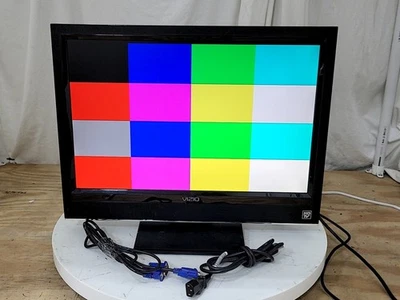 VIZIO VO22L HDTV10A 10211010022 22" LCD TV HDMI VGA GRADE B SEE NOTES - Image 1 of 4