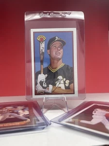 Mark McGwire Card Lot (8) 1989 Bowman, Topps 35th, RBI Leaders, UD Photo Cards - Picture 1 of 17