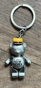 Portachiavi vintage New York City NYC orso viaggio souvenir metallo FOB - Foto 1 di 2