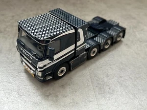 WSI 1:50 Kandt Volvo FM4 cabina cama 8x4 - Imagen 1 de 4