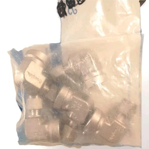 Swagelok 1/4" Tube OD X 3/8" Female Stainless Steel Union Elbow SS-400-8-6 New - Picture 1 of 4