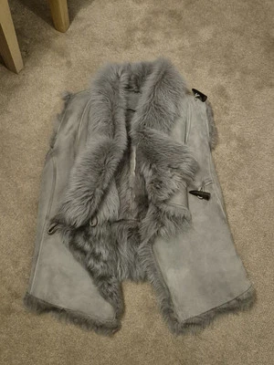 All Saints Caradon Grey Shearling Fur Sheepskin Gilet Waistcoat Suede Uk8  - Image 1 of 4