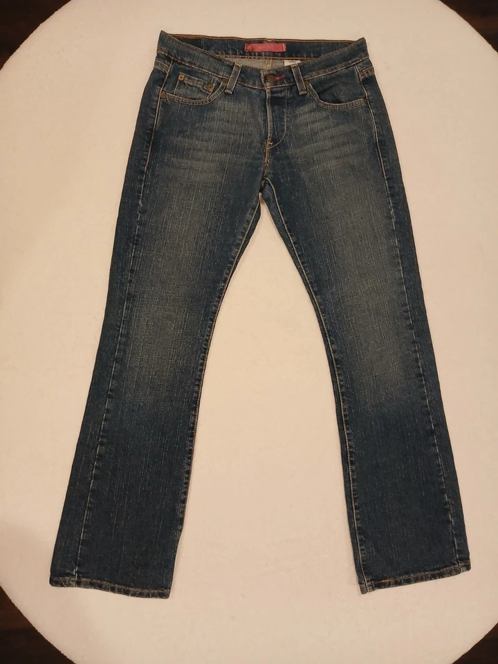 Vintage Levi's Jeans Women Size 5M  Boy Cut Blue Y2K - Image 1 of 4